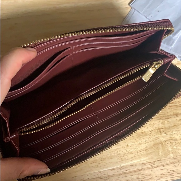 NWOT Coach Wallet - Picture 3 of 3